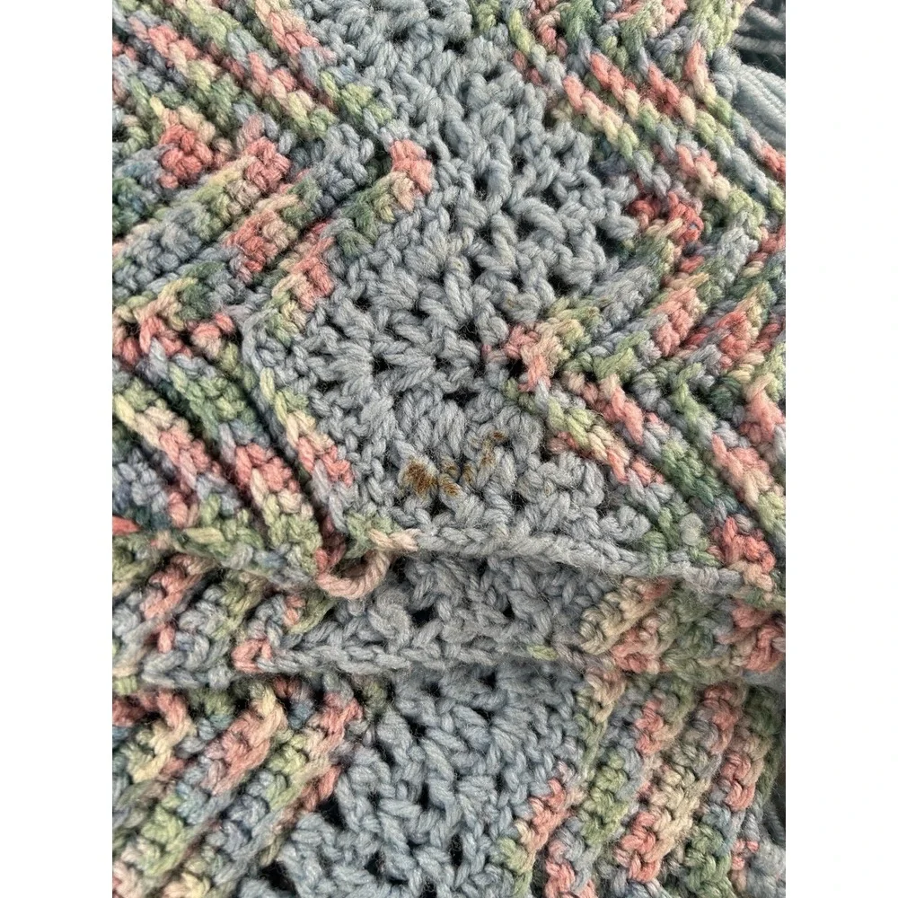Hand Crocheted Chevron Pattern Afghan Throw Blanket Tassle Fringe Trim Blue